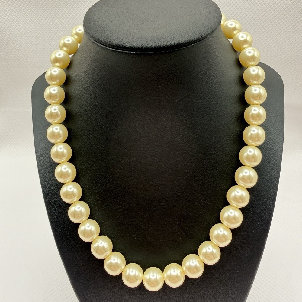 1928 Faux Cream 11 mm Pearl Beaded 15" Vintage Style Coquette‎ Necklace